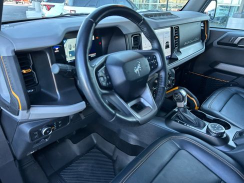 Certified 2022 Ford Bronco Badlands w/ Sasquatch Package image 24