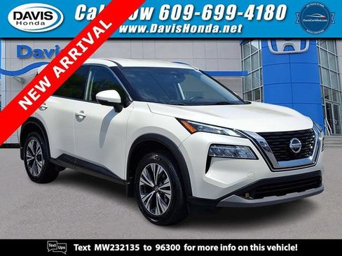 Used 2021 Nissan Rogue SV AWD/4WD image 1