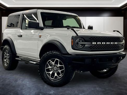Used 2024 Ford Bronco Badlands AWD/4WD image 1
