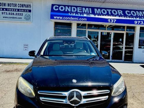 Used 2016 Mercedes-Benz GLC 300 4MATIC w/ Driver Assistance Package image 6