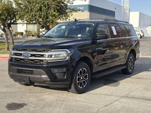 Used 2024 Ford Expedition Max XLT image 8