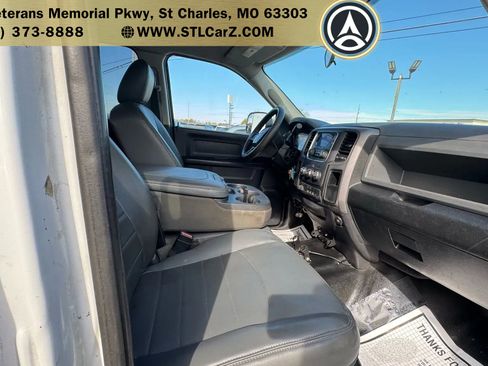 Used 2014 RAM 3500 Tradesman image 21