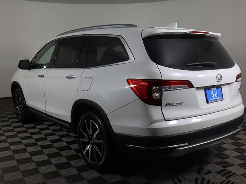 Used 2022 Honda Pilot Touring image 12