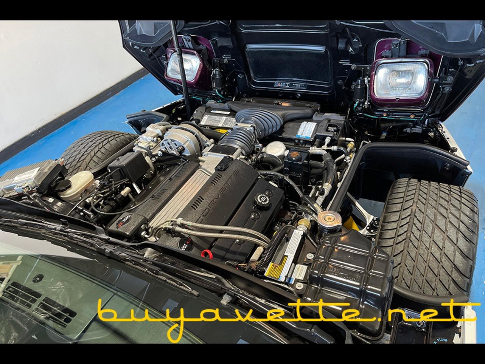 Used 1995 Chevrolet Corvette Convertible RWD image 28