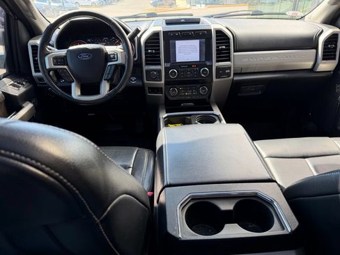 Used 2020 Ford F350 Lariat w/ Lariat Ultimate Package AWD/4WD image 12