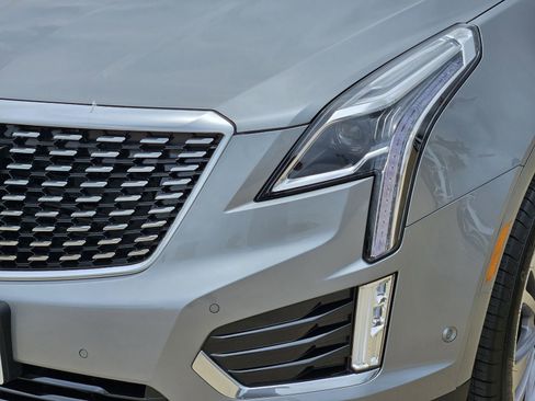 New 2026 Cadillac XT5 Premium Luxury FWD image 10