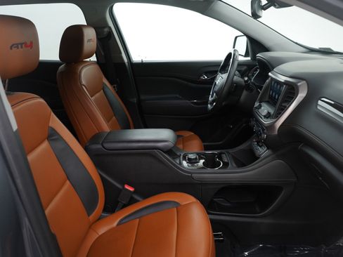 Used 2020 GMC Acadia AT4 w/ Driver Alert Package II image 11