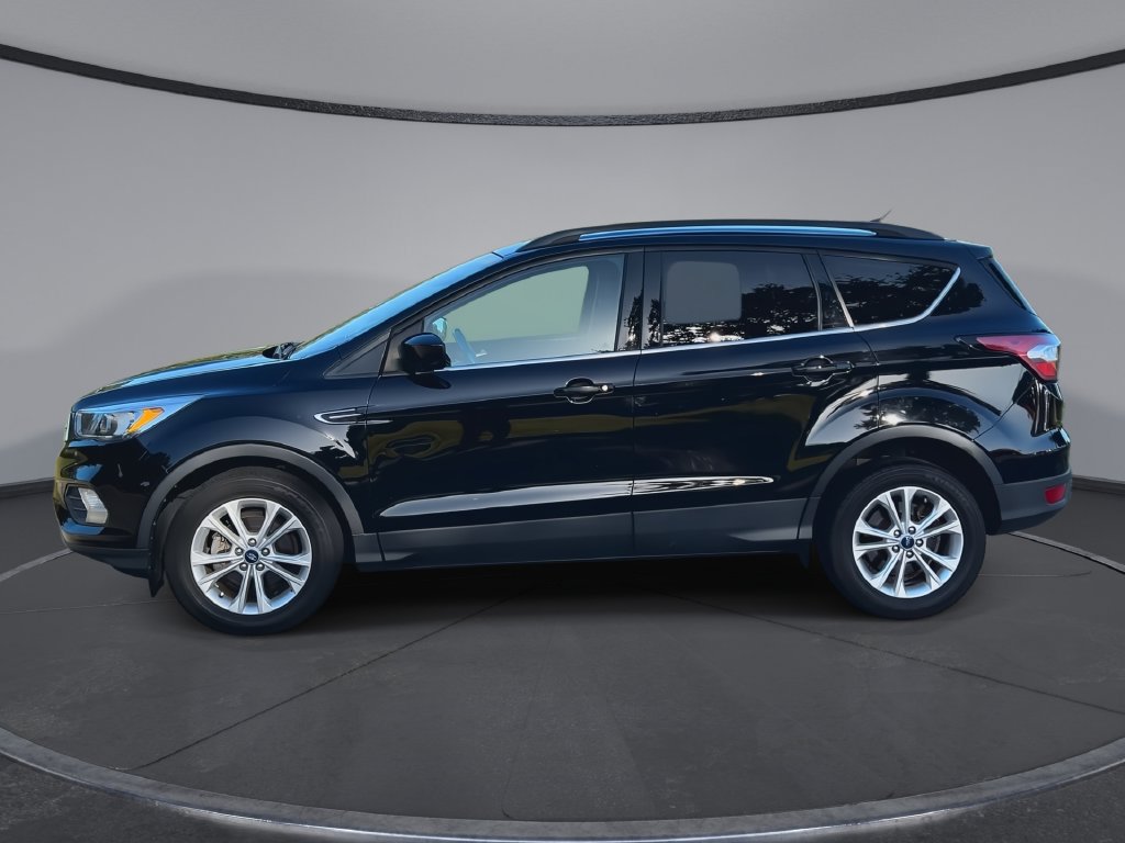 Used 2018 Ford Escape SE w/ Ford Safe & Smart Package FWD image 5