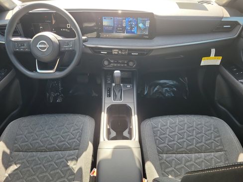 New 2026 Nissan Kicks SV image 12