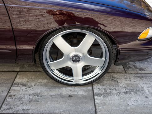 Used 1996 Chevrolet Caprice SS image 25