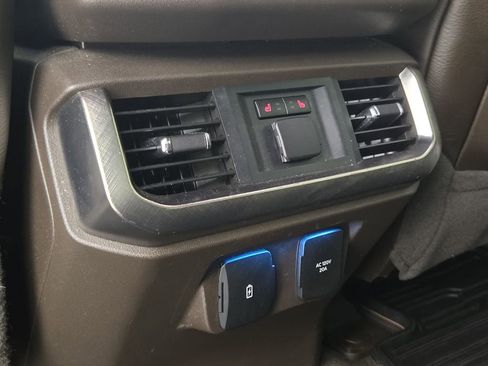 Used 2021 Ford F150 King Ranch w/ Equipment Group 601A High AWD/4WD image 32