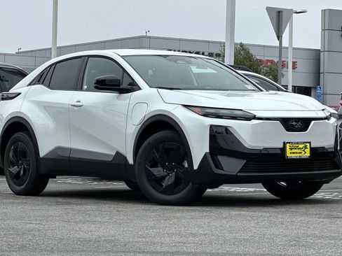 New 2026 Subaru Uncharted Premium image 2