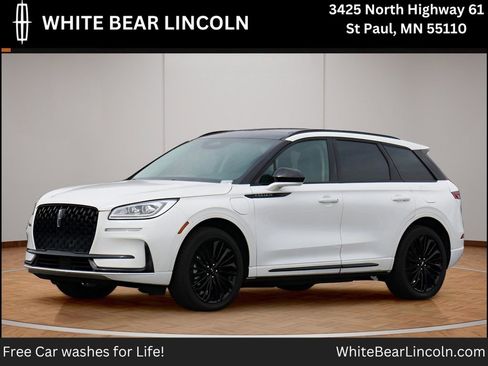 Used 2025 Lincoln Corsair Grand Touring w/ Jet Appearance Package image 1