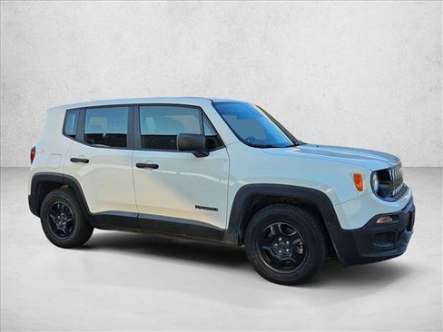 Used 2018 Jeep Renegade Sport w/ Power & Air Group FWD image 2