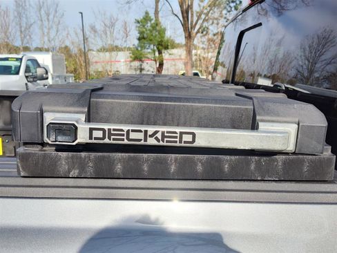 Used 2024 Ford F150 Lightning Lariat image 8