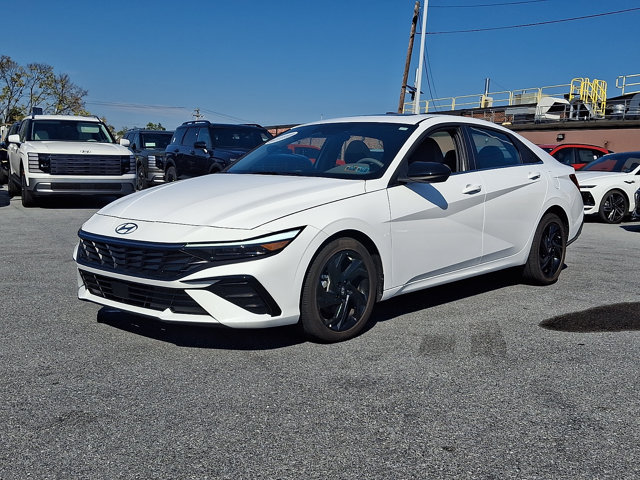 Certified 2026 Hyundai Elantra SEL Sport FWD image 1