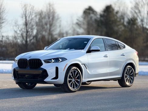 New 2026 BMW X6 xDrive40i image 1