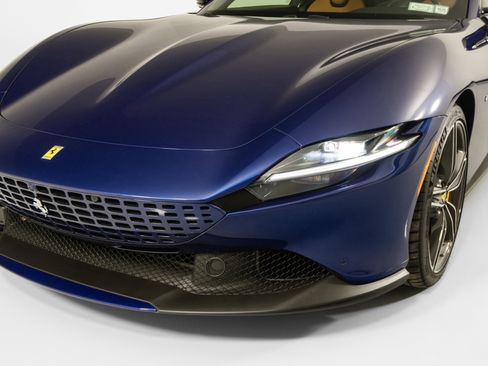 Certified 2021 Ferrari Roma RWD image 31