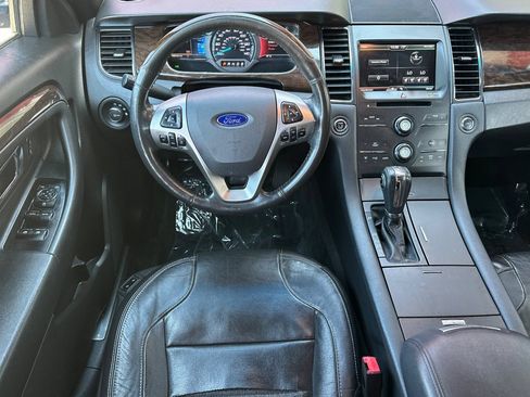 Used 2014 Ford Taurus Limited FWD image 15