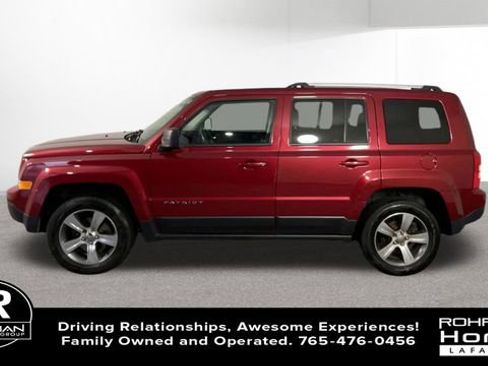 Used 2017 Jeep Patriot High Altitude AWD/4WD image 5