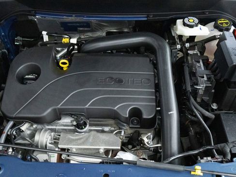 Used 2025 Chevrolet Equinox LT w/ Safety and Technology Package FWD image 28