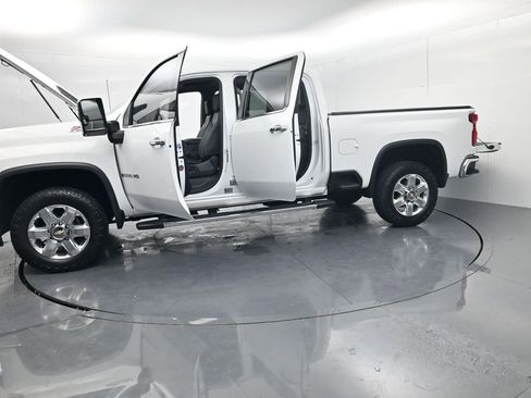 Used 2021 Chevrolet Silverado 2500 LTZ w/ LTZ Plus Package AWD/4WD image 70