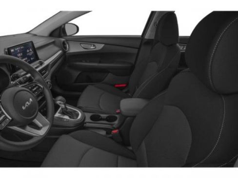 Certified 2024 Kia Forte LXS w/ LXS Technology Package FWD image 11