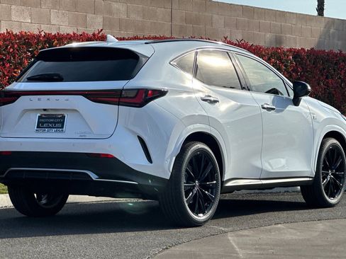 New 2026 Lexus NX 350h F Sport image 4