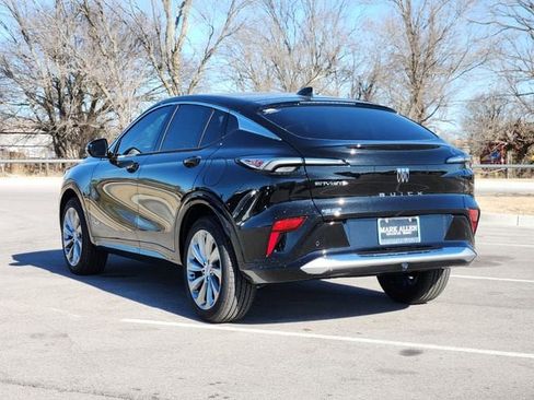 New 2026 Buick Envista Avenir image 3