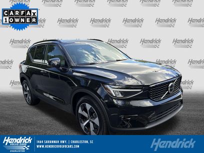 Certified 2025 Volvo XC40 B5 Plus