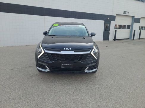 Certified 2025 Kia Sportage LX image 9