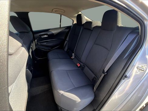 Used 2020 Toyota Corolla LE image 22