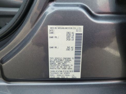 Used 2021 Nissan Altima 2.5 SR FWD image 40