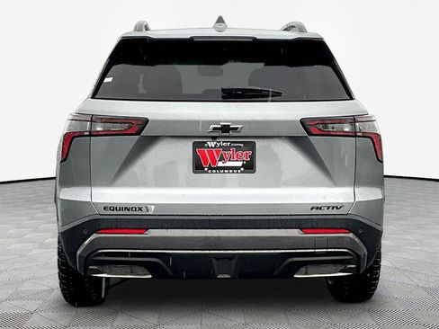 New 2026 Chevrolet Equinox ACTIV FWD image 4