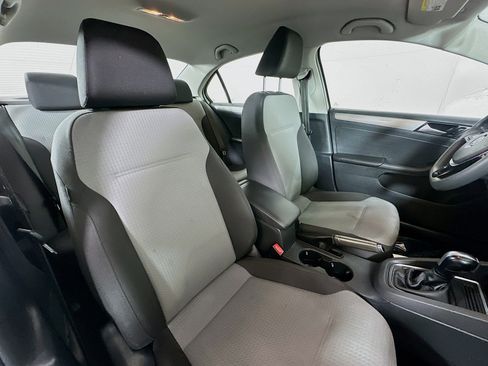 Used 2018 Volkswagen Jetta S image 25
