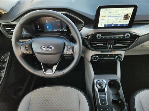 Used 2024 Ford Escape Active image 27