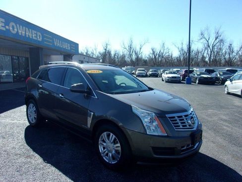 Used 2016 Cadillac SRX Luxury w/ Driver Awareness Package image 3