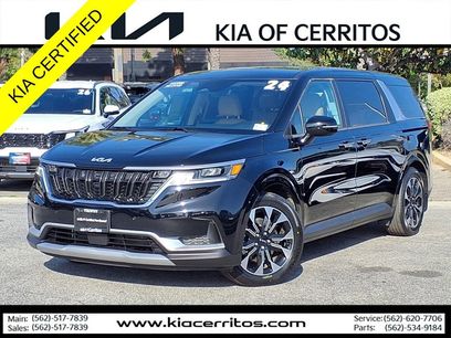 Used 2024 Kia Carnival EX