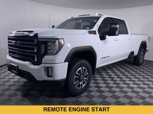 Certified 2022 GMC Sierra 2500 AT4 w/ AT4 Preferred Package AWD/4WD image 18