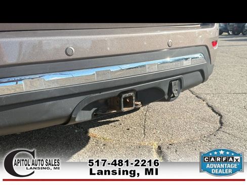 Used 2014 Nissan Pathfinder SL AWD/4WD image 7