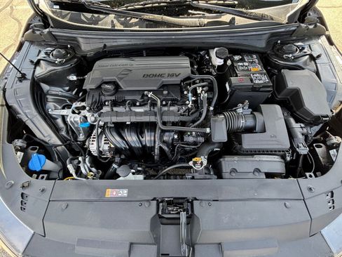 Used 2025 Kia K4 LXS image 34