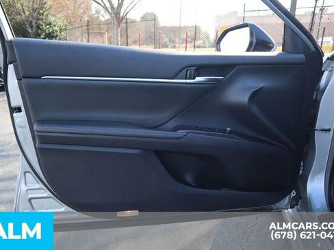 Used 2024 Toyota Camry XSE image 15