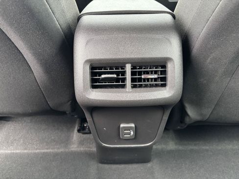 Used 2024 Chevrolet Equinox LS AWD/4WD image 14