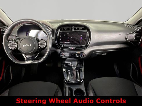 Used 2023 Kia Soul GT-Line FWD image 7