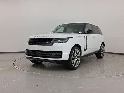 New 2025 Land Rover Range Rover SE