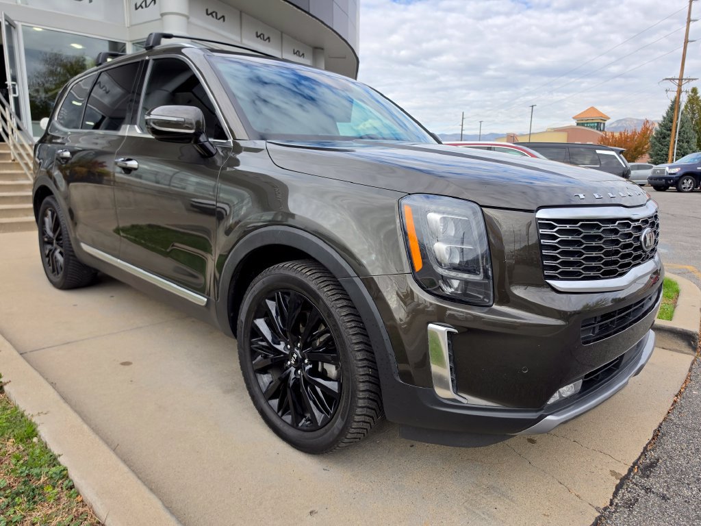 Used 2021 Kia Telluride SX w/ SX Prestige Package AWD/4WD image 3