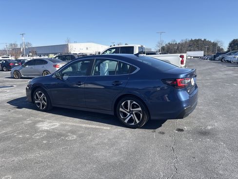 Used 2022 Subaru Legacy Limited image 4