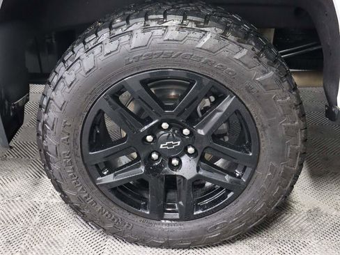 Certified 2024 Chevrolet Silverado 1500 LT Trail Boss w/ LT Trail Boss Premium Package image 14