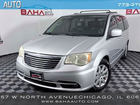 Used 2012 Chrysler Town & Country Touring w/ Entertainment Group #1 FWD image 1