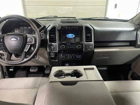 Used 2016 Ford F150 XLT w/ Equipment Group 302A Luxury AWD/4WD image 13